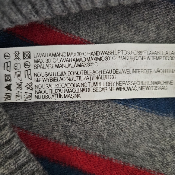 Zara Man Sweater Size XL Grey Red Blue Striped Lightweight Wool Blend V-Neck - Picture 9 of 10